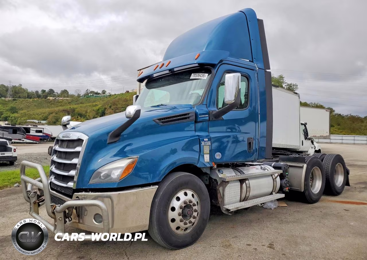 2020 Freightliner Cascadia 126 Semi Truck