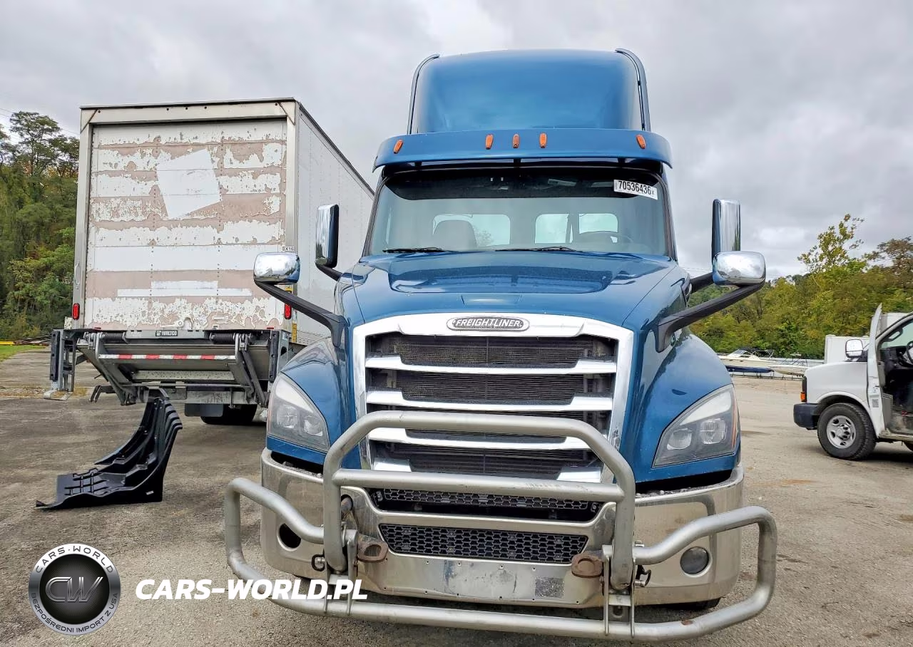 2020 Freightliner Cascadia 126 Semi Truck VIN:1FUJHLDR4LLLZ7800 - 5