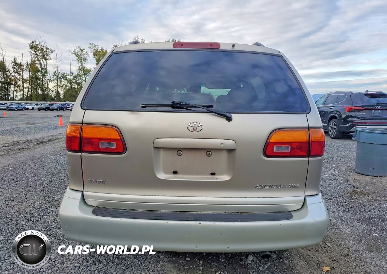 2000 Toyota Sienna Le VIN:4T3ZF13C4YU232819 - 6