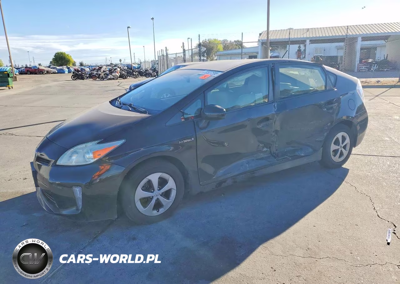 2014 Toyota Prius Four – zdjęcie 1 z 12