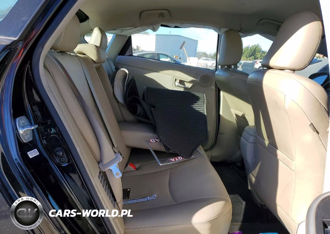 2014 Toyota Prius Four VIN:JTDKN3DU3E0358371 - 10