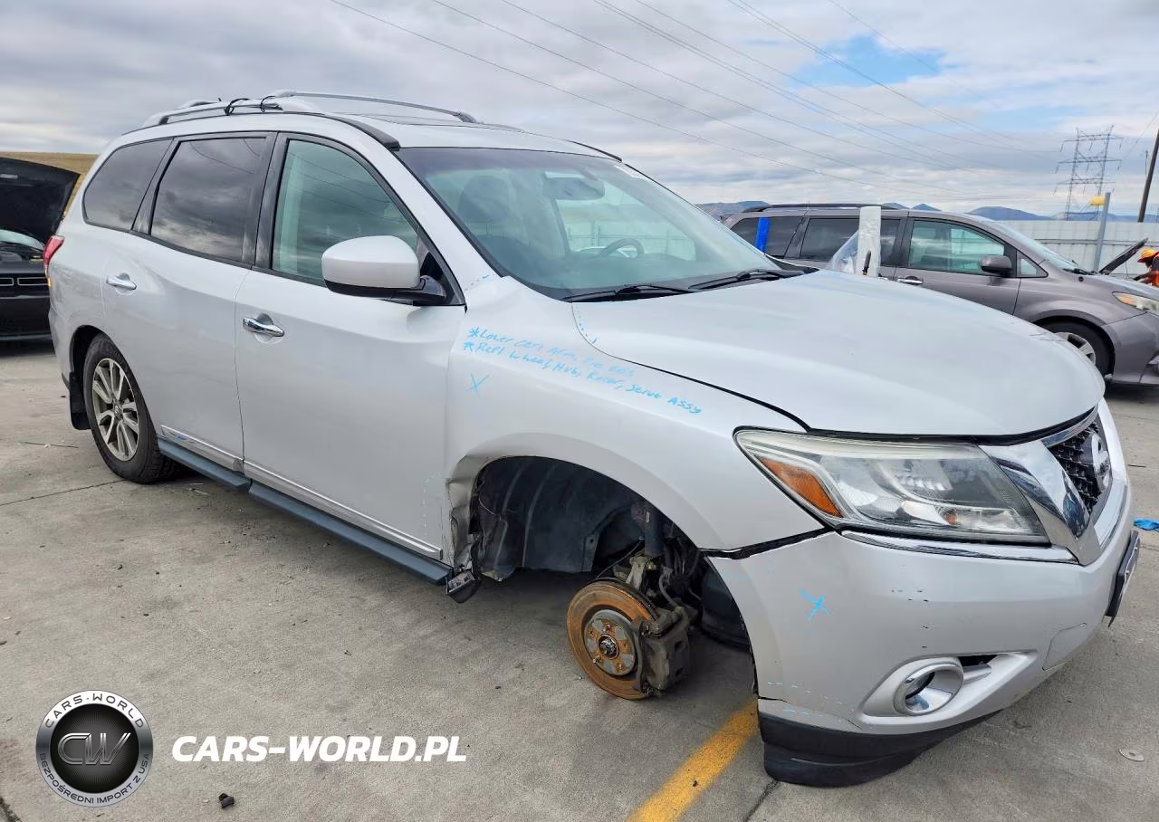 2013 Nissan Pathfinder S VIN:5N1AR2MM8DC608304 - 4