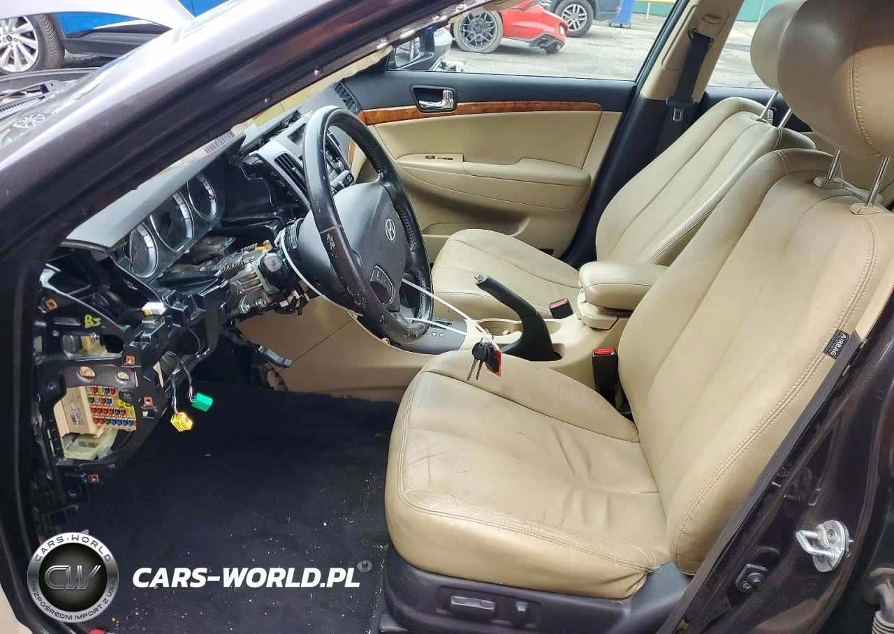 2009 Hyundai Sonata Limited VIN:5NPEU46C19H467303 - 7