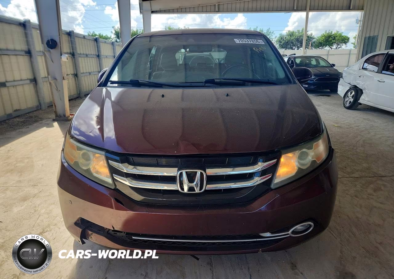 2015 Honda Odyssey Touring VIN:5FNRL5H97FB092846 - 5