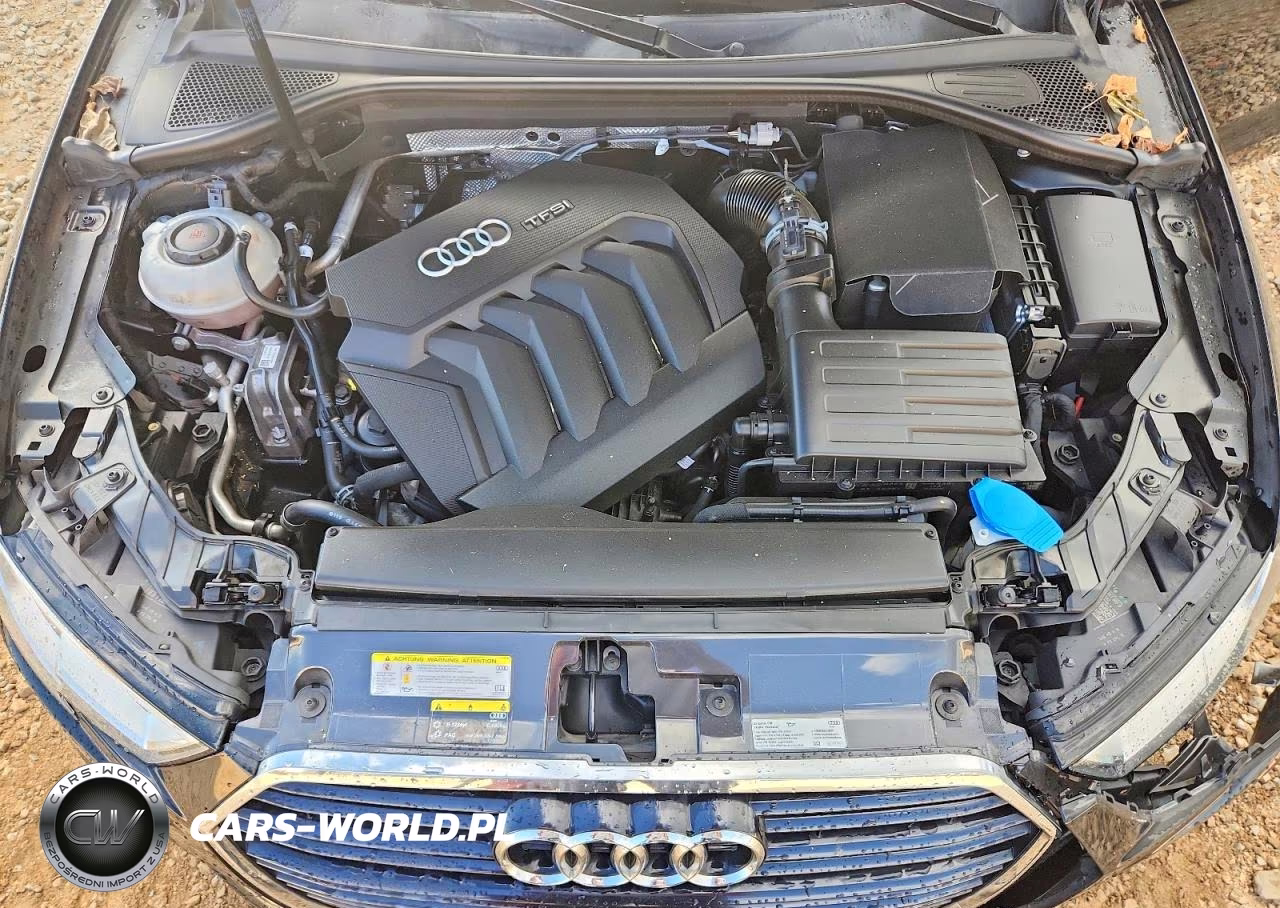 2018 Audi A3 Premium VIN:WAUAUGFF8J1071128 - 11
