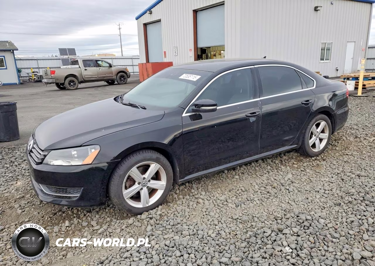2013 Volkswagen Passat Se VIN:1VWBP7A31DC102799 - 1