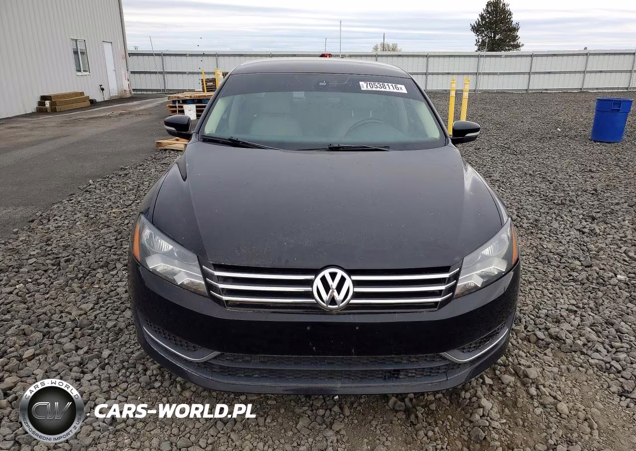 2013 Volkswagen Passat Se VIN:1VWBP7A31DC102799 - 5
