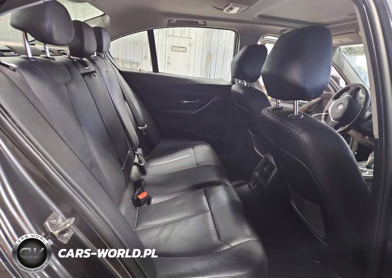2013 BMW 328 Xi VIN:WBA3B3C52DF530910 - 10
