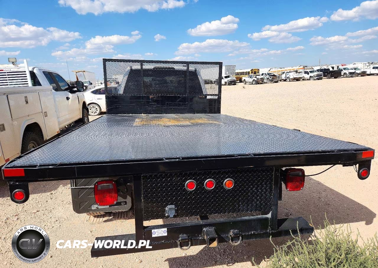 2021 Ford F350 Super Duty VIN:1FDRF3G61MEC19958 - 10