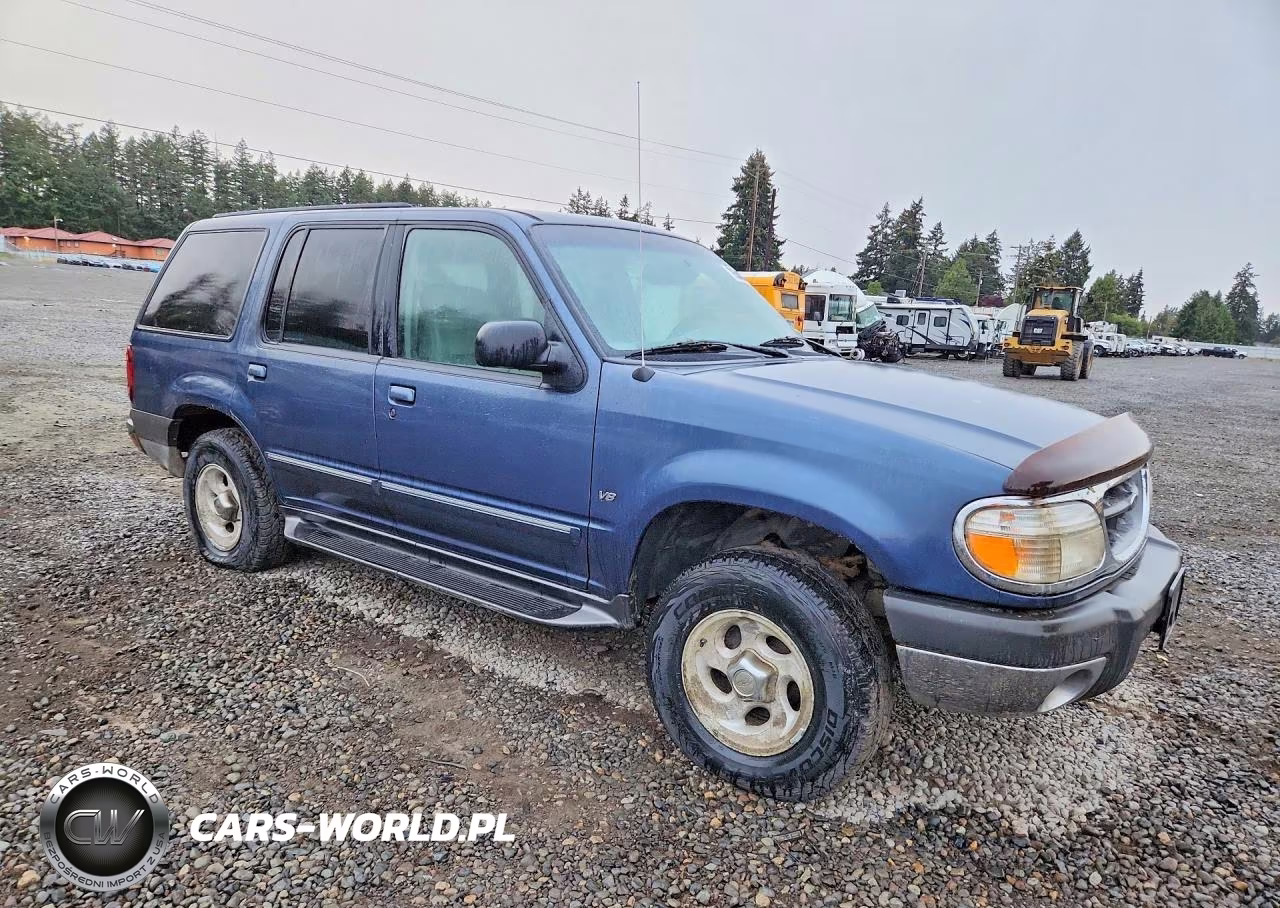 1999 Ford Explorer VIN:1FMDU35P1XZA34687 - 4