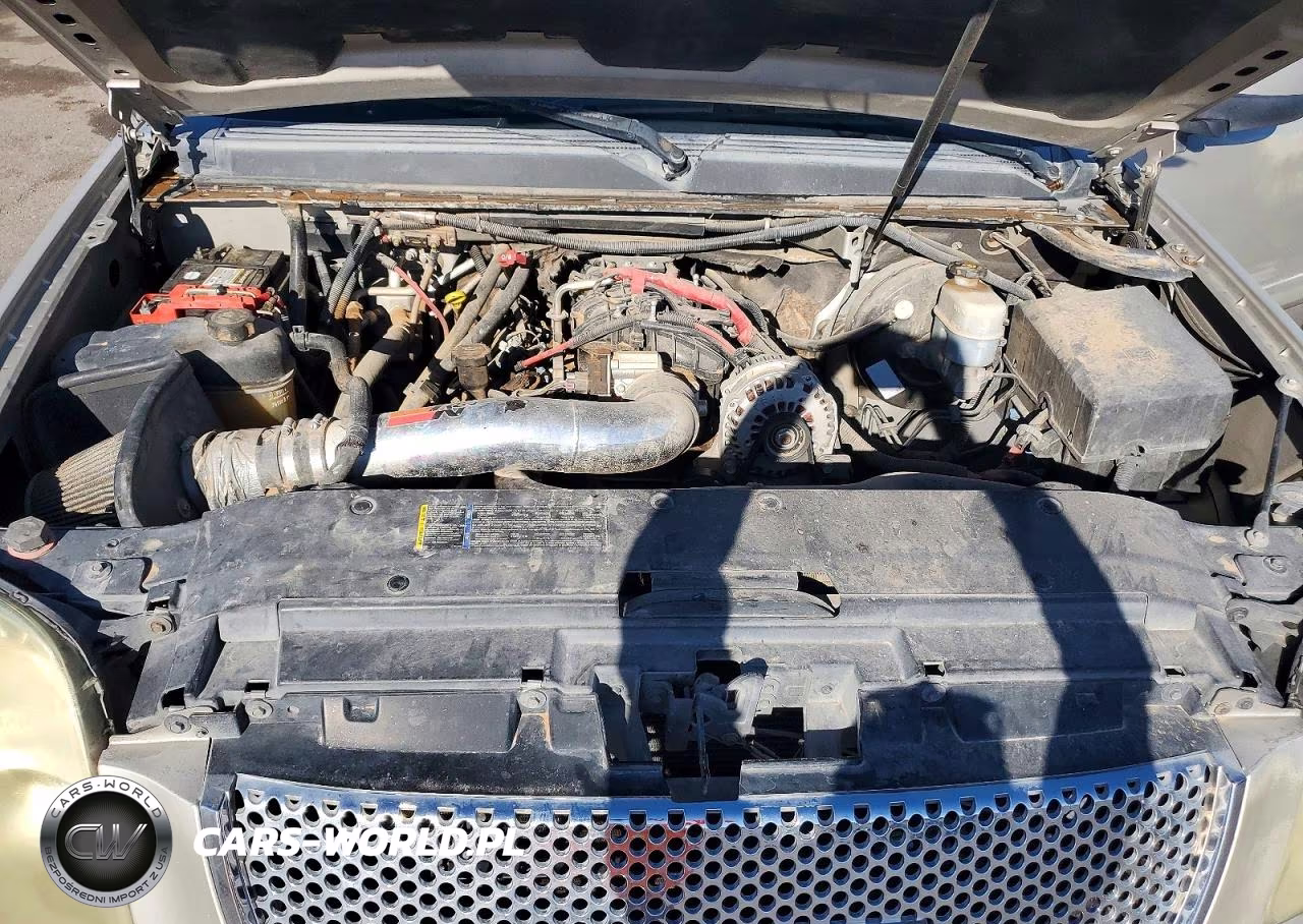 2007 GMC Yukon VIN:1GKFC13067R196703 - 12