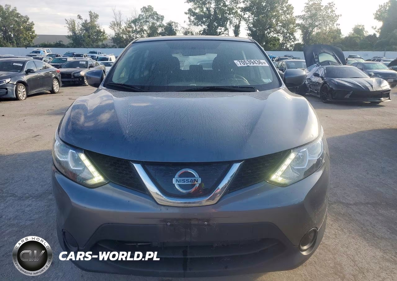 2019 Nissan Rogue Sport S VIN:JN1BJ1CR3KW335407 - 5