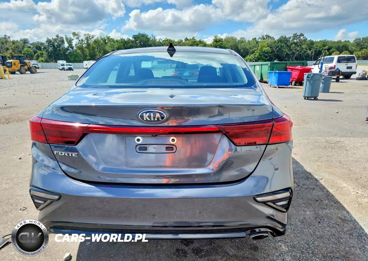 2021 Kia Forte Lxs VIN:3KPF24ADXME354571 - 6