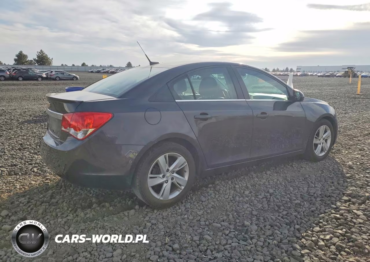 2014 Chevrolet Cruze VIN:1G1P75SZXE7471776 - 3
