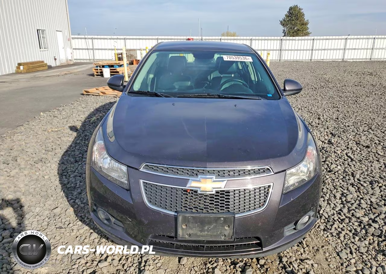 2014 Chevrolet Cruze VIN:1G1P75SZXE7471776 - 5