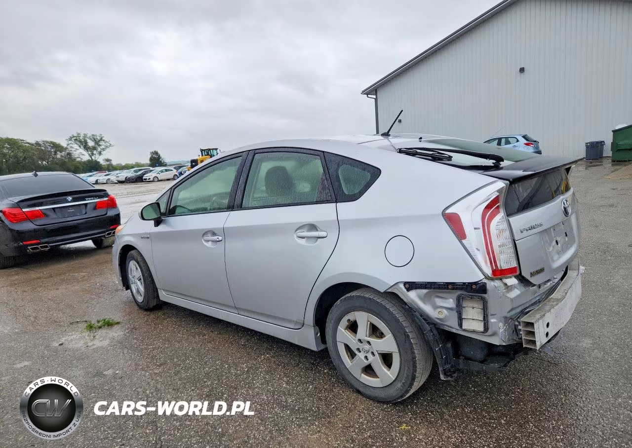 2013 Toyota Prius Two VIN:JTDKN3DU8D0351608 - 2