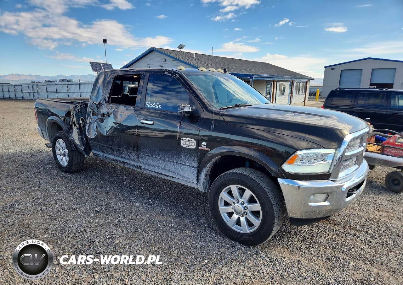 2014 Ram 2500 Longhorn VIN:3C6UR5PLXEG263322 - 4
