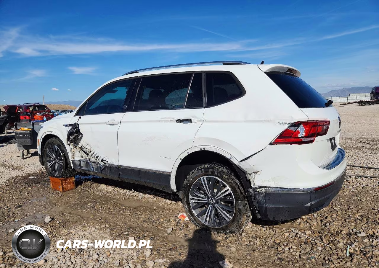 2024 Volkswagen Tiguan Wolfsburg VIN:3VVAB7AX3RM221252 - 2