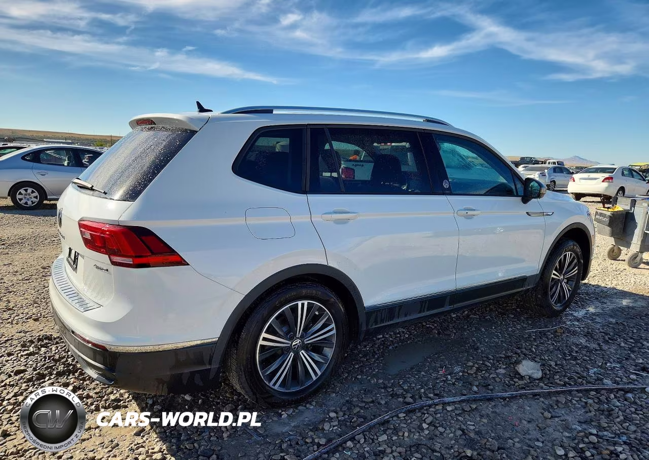 2024 Volkswagen Tiguan Wolfsburg VIN:3VVAB7AX3RM221252 - 3