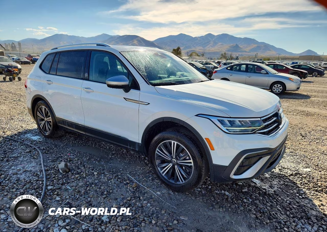 2024 Volkswagen Tiguan Wolfsburg VIN:3VVAB7AX3RM221252 - 4