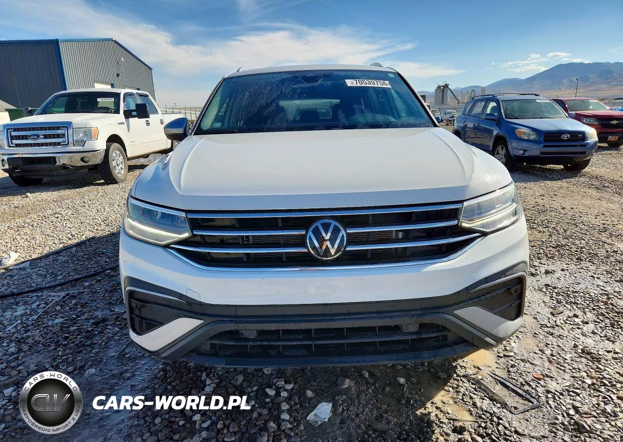 2024 Volkswagen Tiguan Wolfsburg VIN:3VVAB7AX3RM221252 - 5