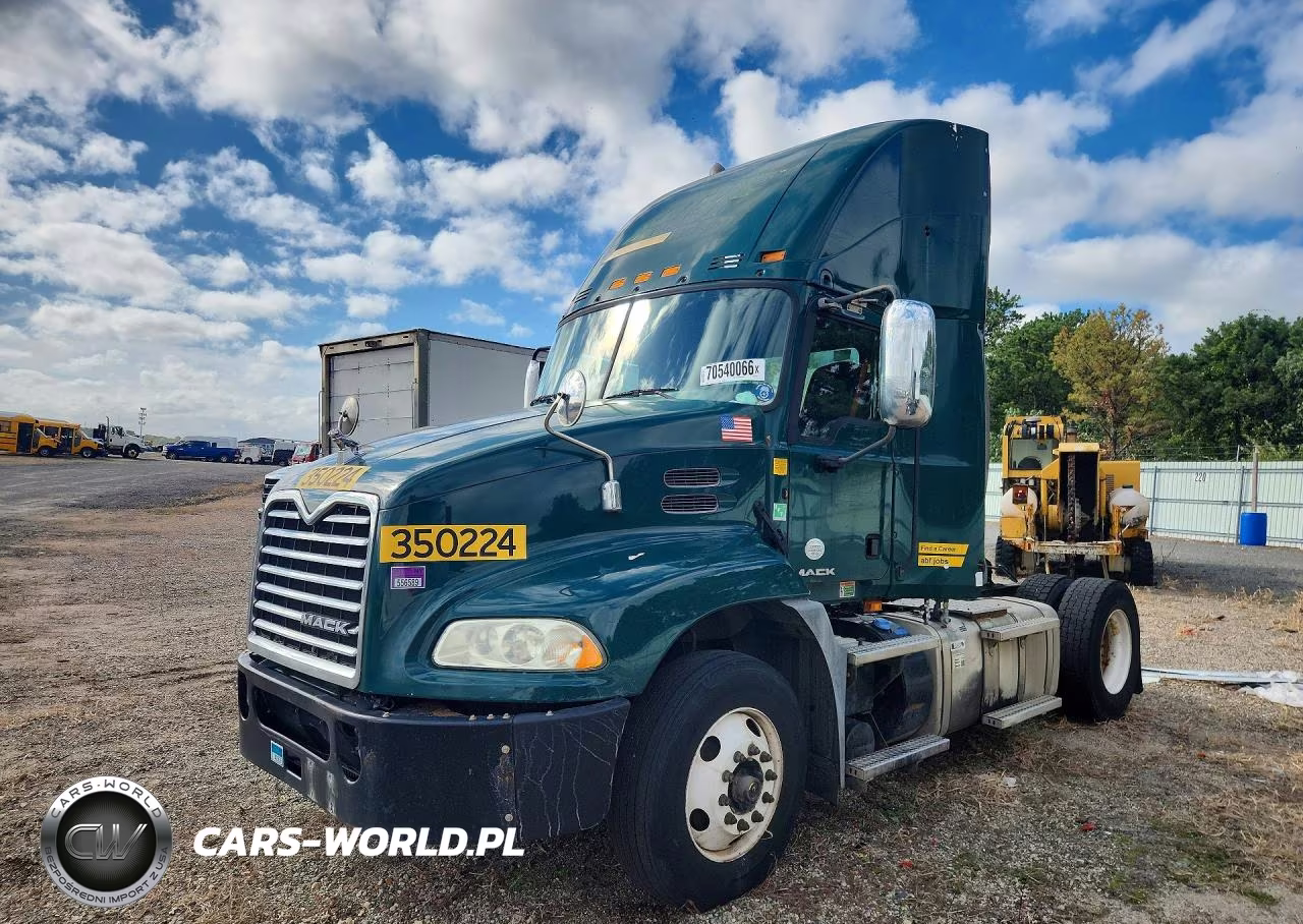 2016 Mack 600 Cxu600 - Semi Truck VIN:1M1AW01X8GM008459 - 1