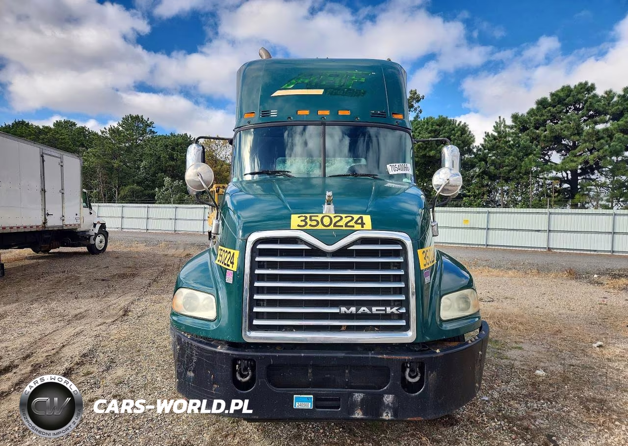 2016 Mack 600 Cxu600 - Semi Truck VIN:1M1AW01X8GM008459 - 5