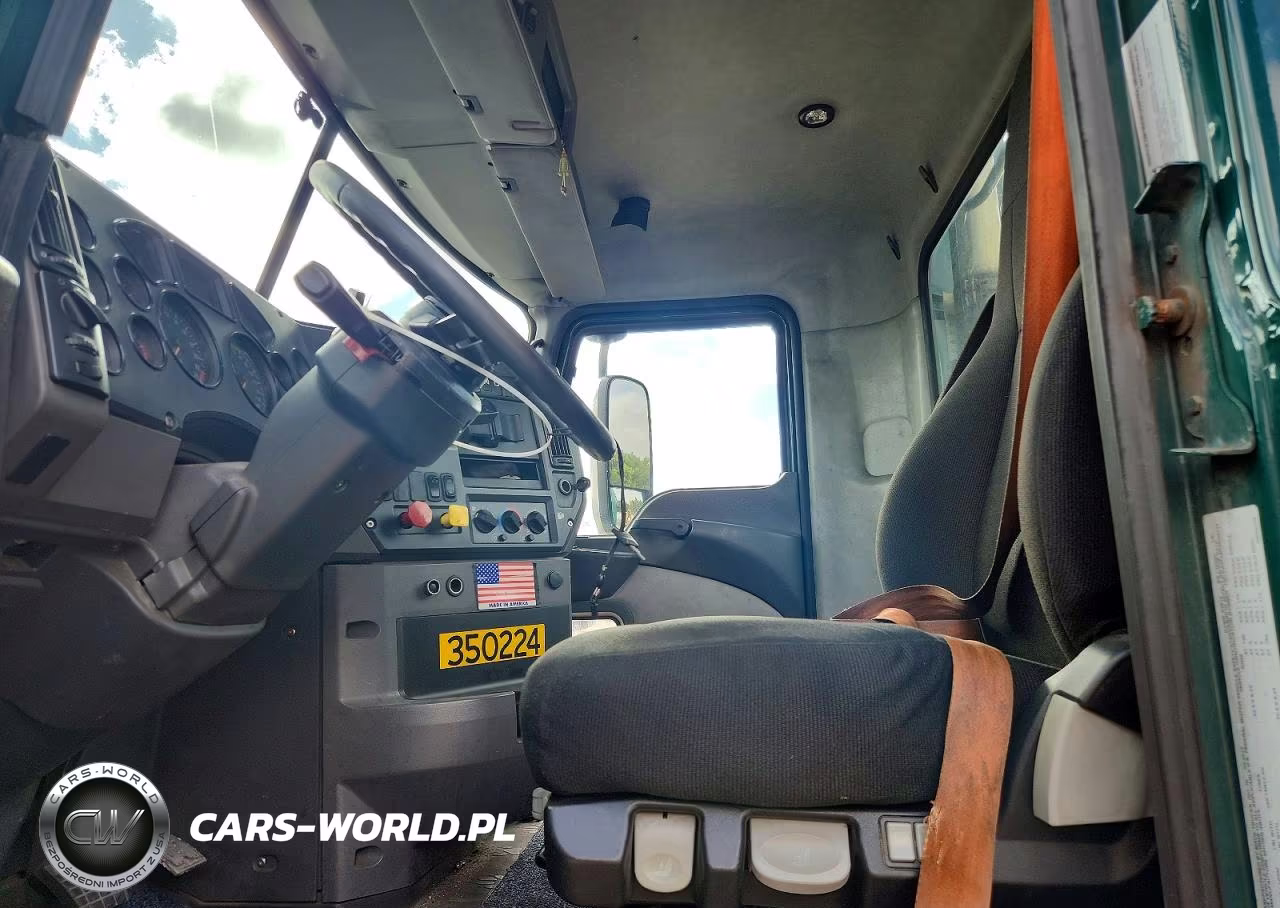 2016 Mack 600 Cxu600 - Semi Truck VIN:1M1AW01X8GM008459 - 7