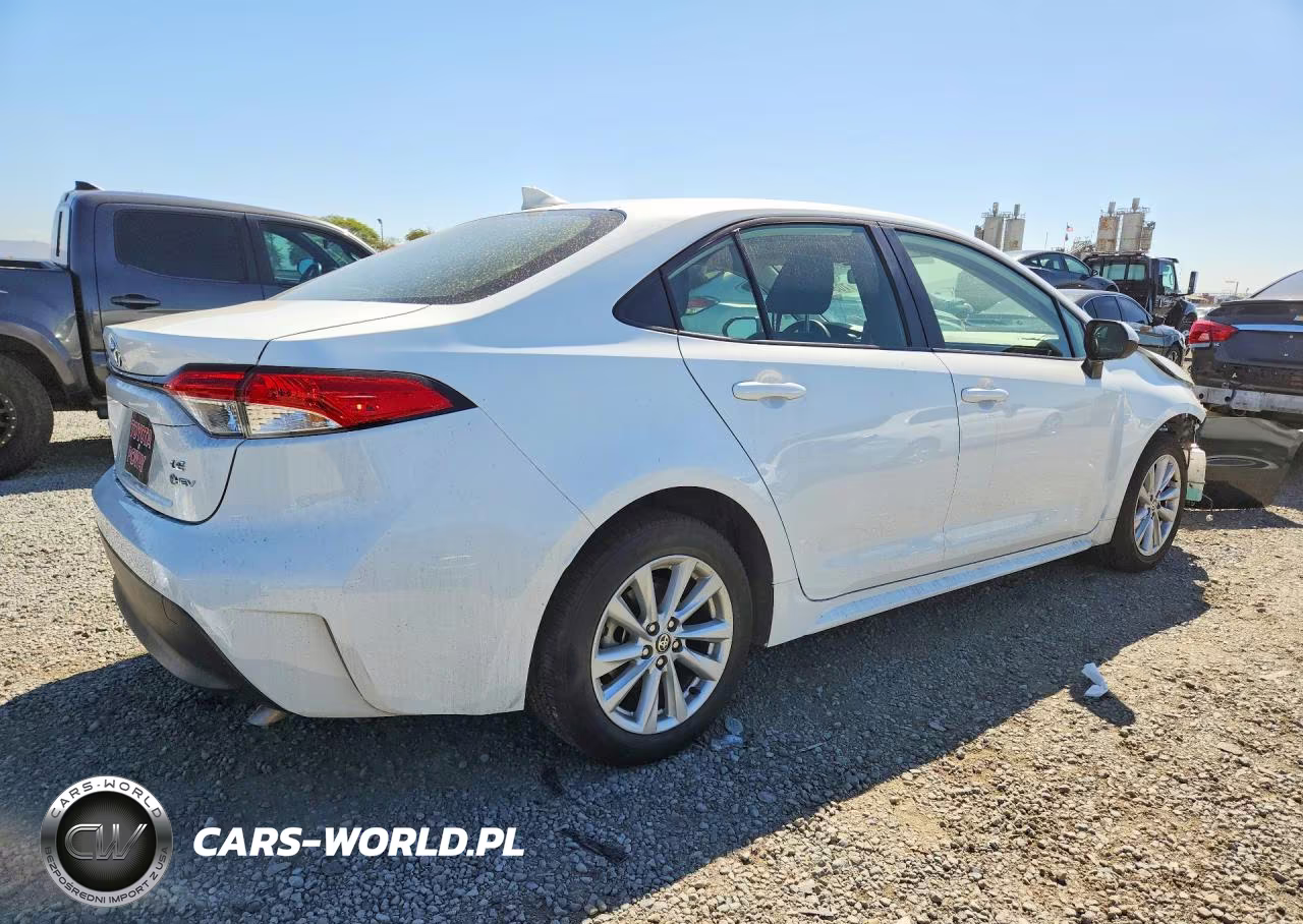 2025 Toyota Corolla Hybrid Le VIN:JTDBCMFE2S3109491 - 3