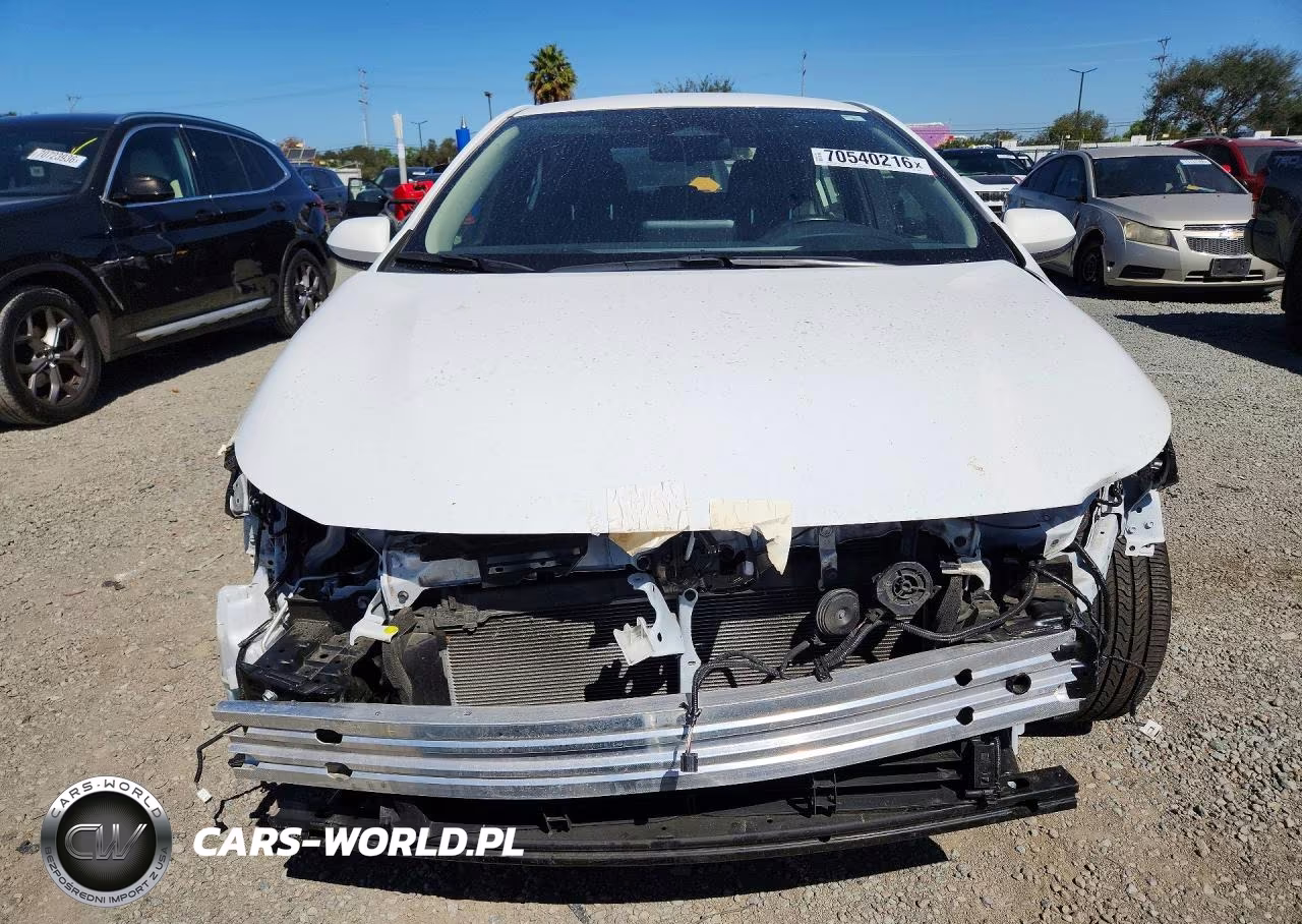2025 Toyota Corolla Hybrid Le VIN:JTDBCMFE2S3109491 - 5