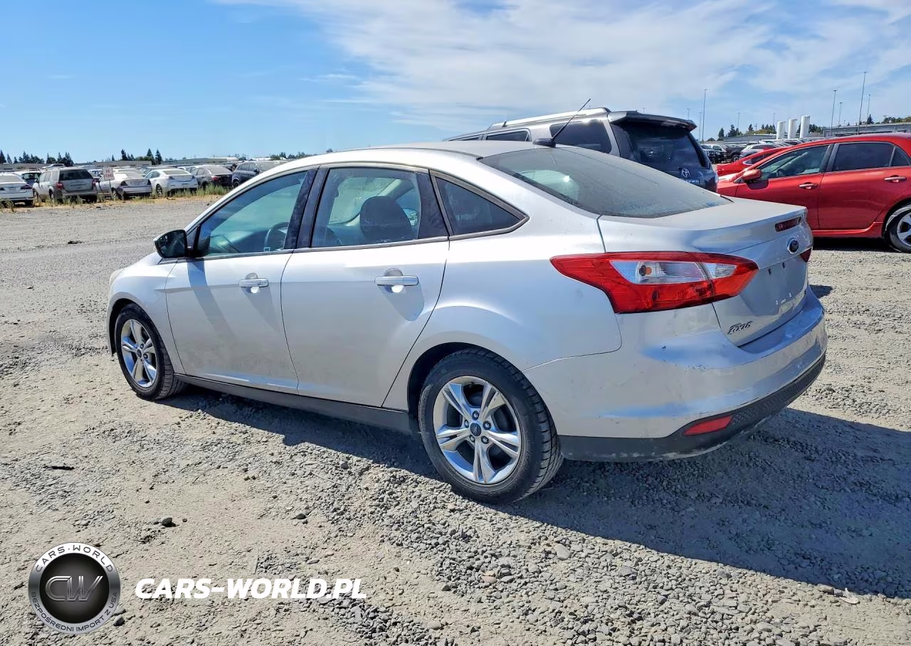 2014 Ford Focus Se VIN:1FADP3F25EL327500 - 2