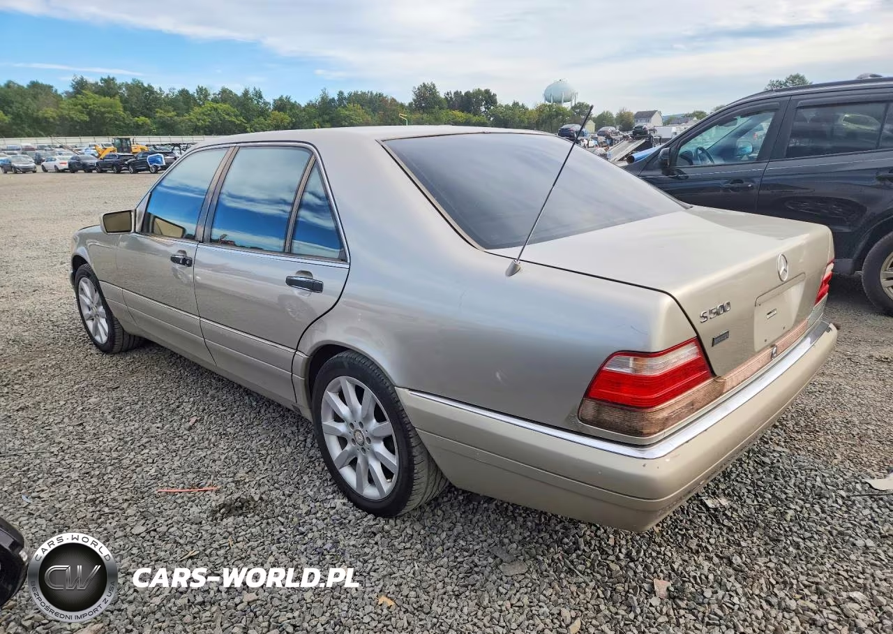 1999 Mercedes-Benz S 500 VIN:WDBGA51G9XA427894 - 2