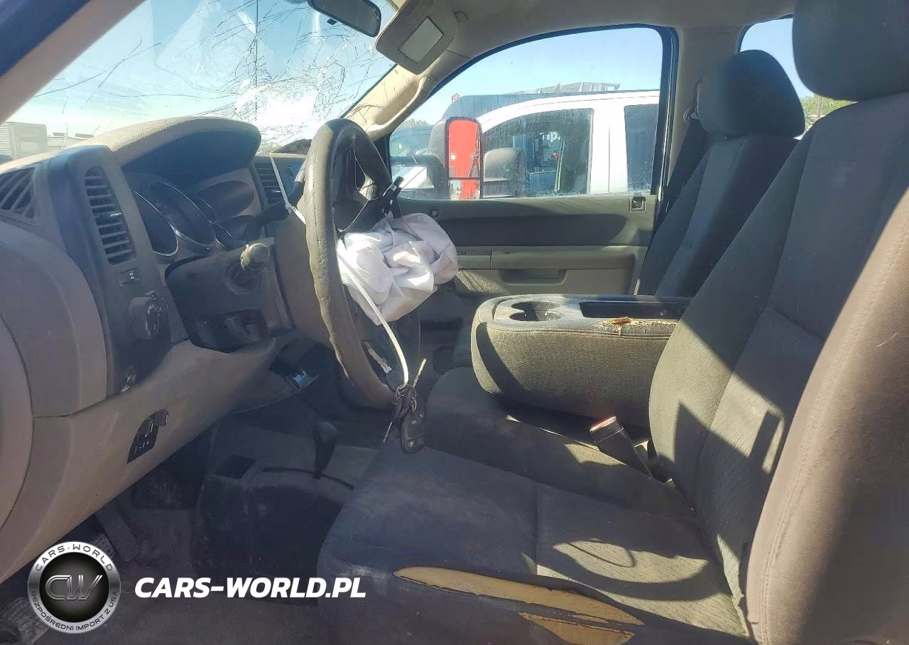 2014 Chevrolet Silverado K3500 VIN:1GB4KZC8XEF118423 - 7