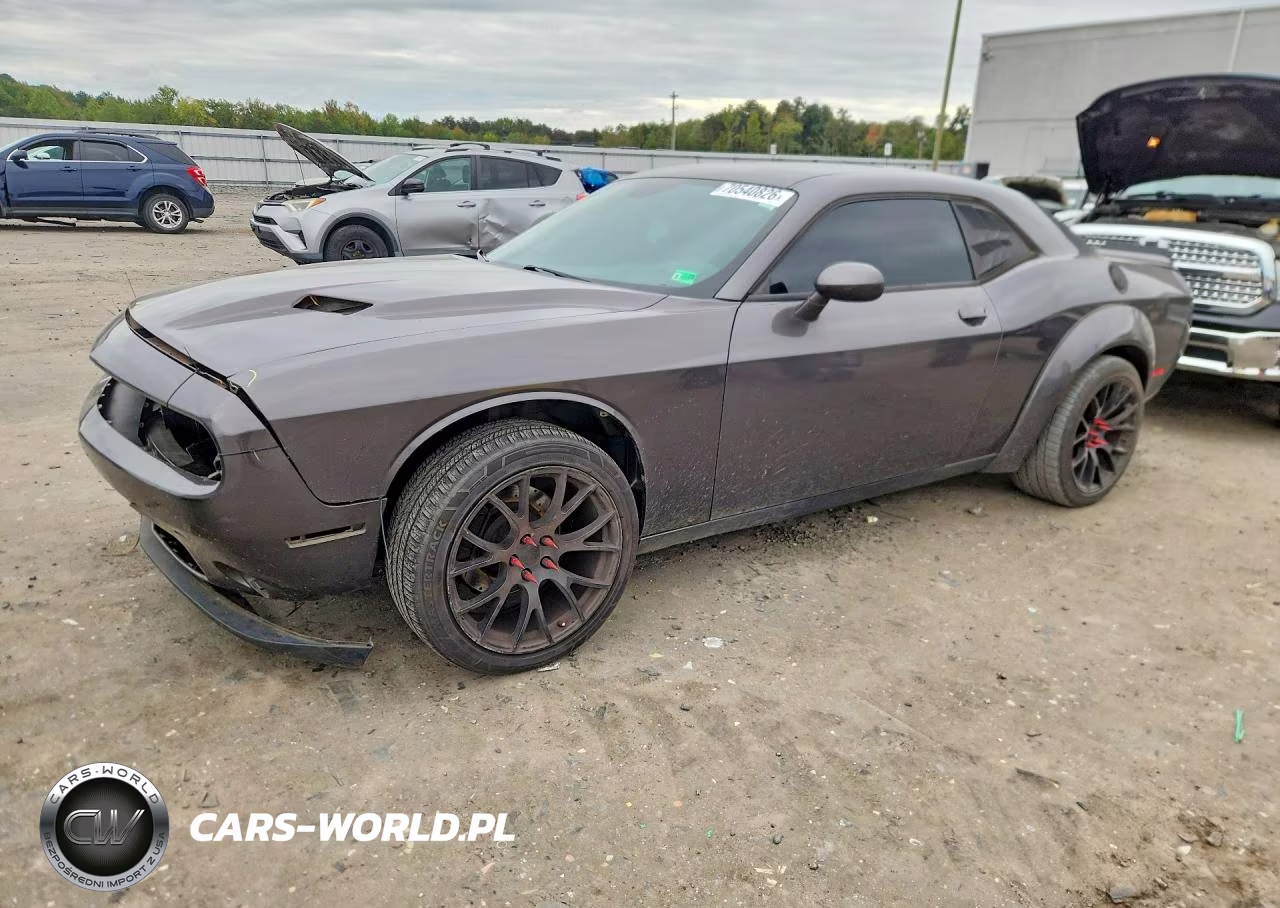2017 Dodge Challenger Gt VIN:2C3CDZGG8HH615058 - 1