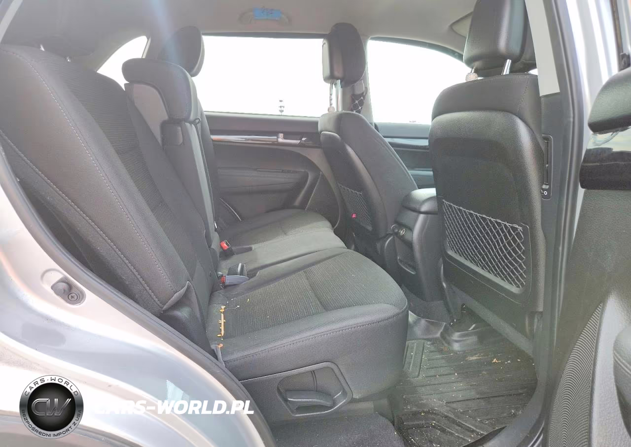 2015 Kia Sorento Lx VIN:5XYKT4A79FG578829 - 11
