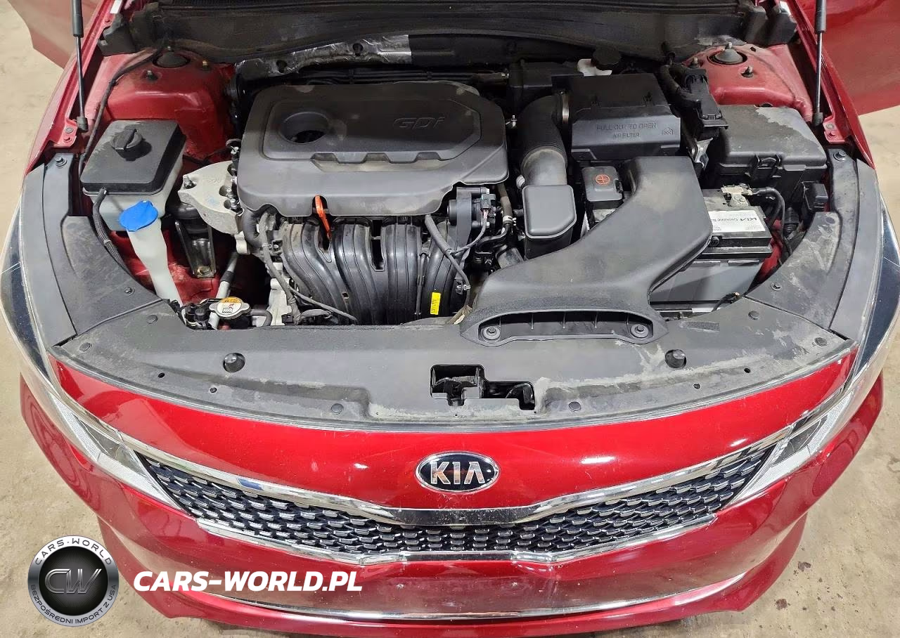 2018 Kia Optima S VIN:5XXGT4L30JG234030 - 11