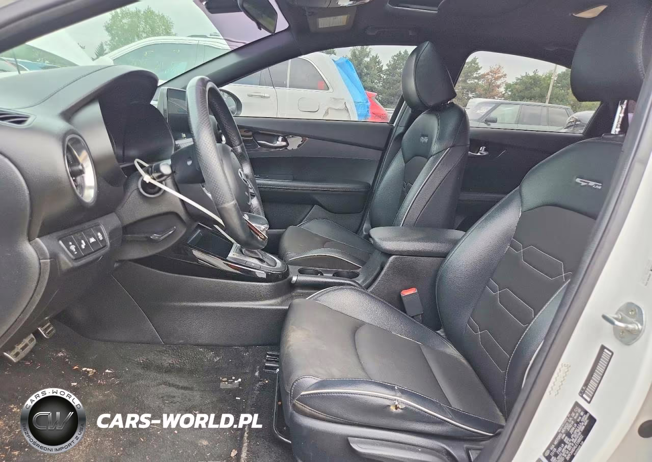 2020 Kia Forte Gt Line VIN:3KPF34AD4LE198832 - 7
