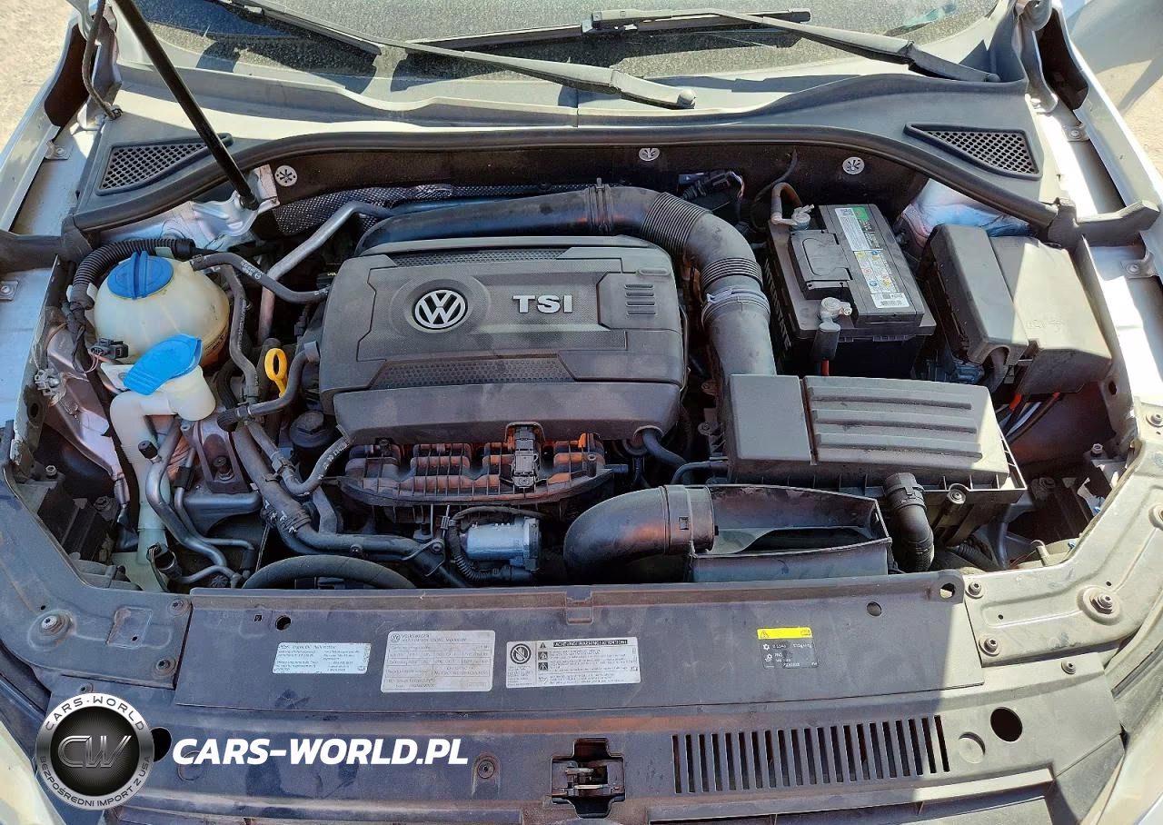 2015 Volkswagen Passat S VIN:1VWAT7A31FC034739 - 11