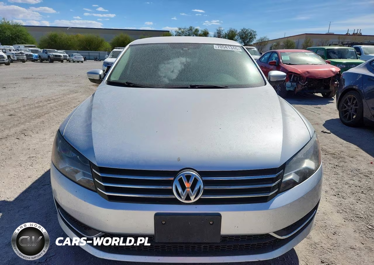 2015 Volkswagen Passat S VIN:1VWAT7A31FC034739 - 5