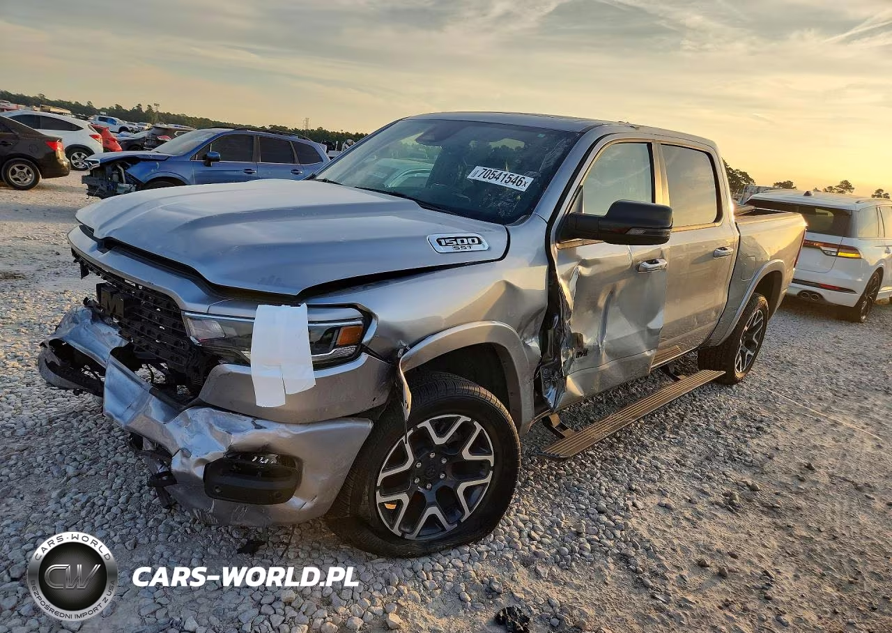 2025 Ram 1500 Laramie 4X4 5'7 Box – zdjęcie 1 z 12