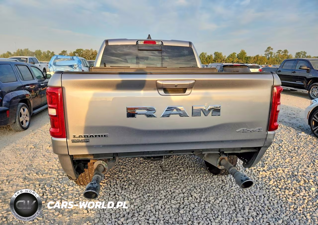 2025 Ram 1500 Laramie 4X4 5'7 Box VIN:1C6SRFJPXSN710033 - 6