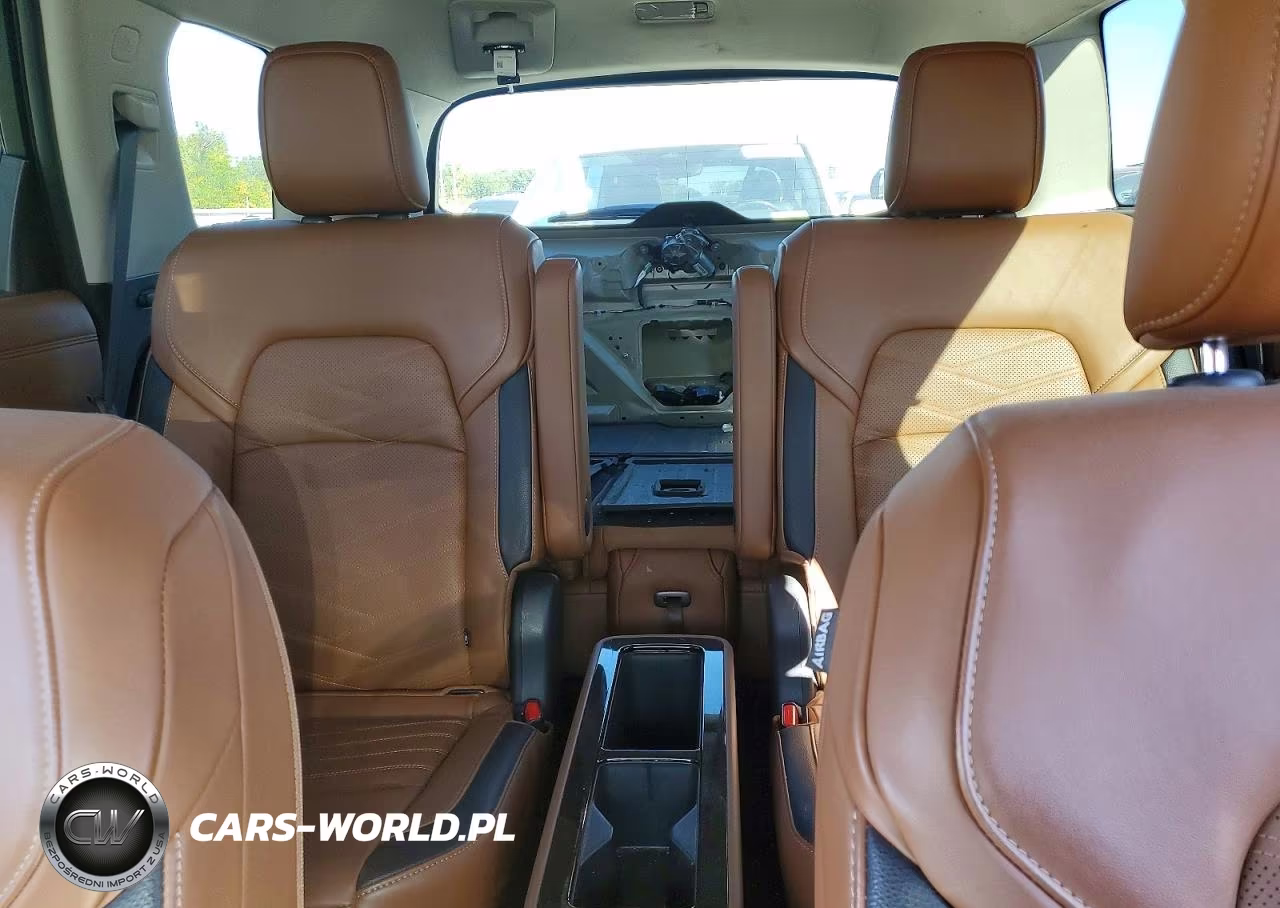 2024 Nissan Pathfinder Platinum VIN:5N1DR3DK0RC220332 - 10