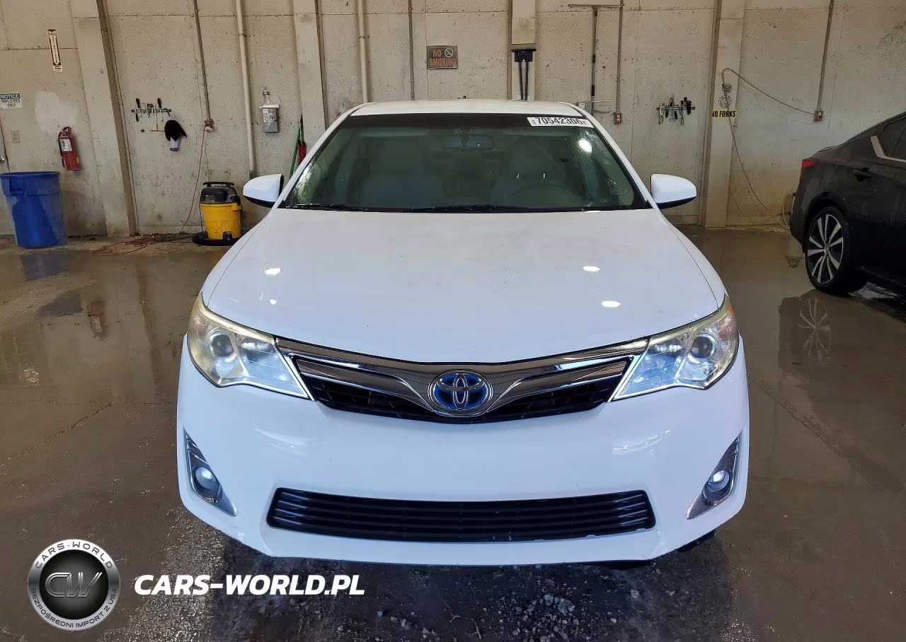 2013 Toyota Camry Hybrid Xle VIN:4T1BD1FK2DU084599 - 5