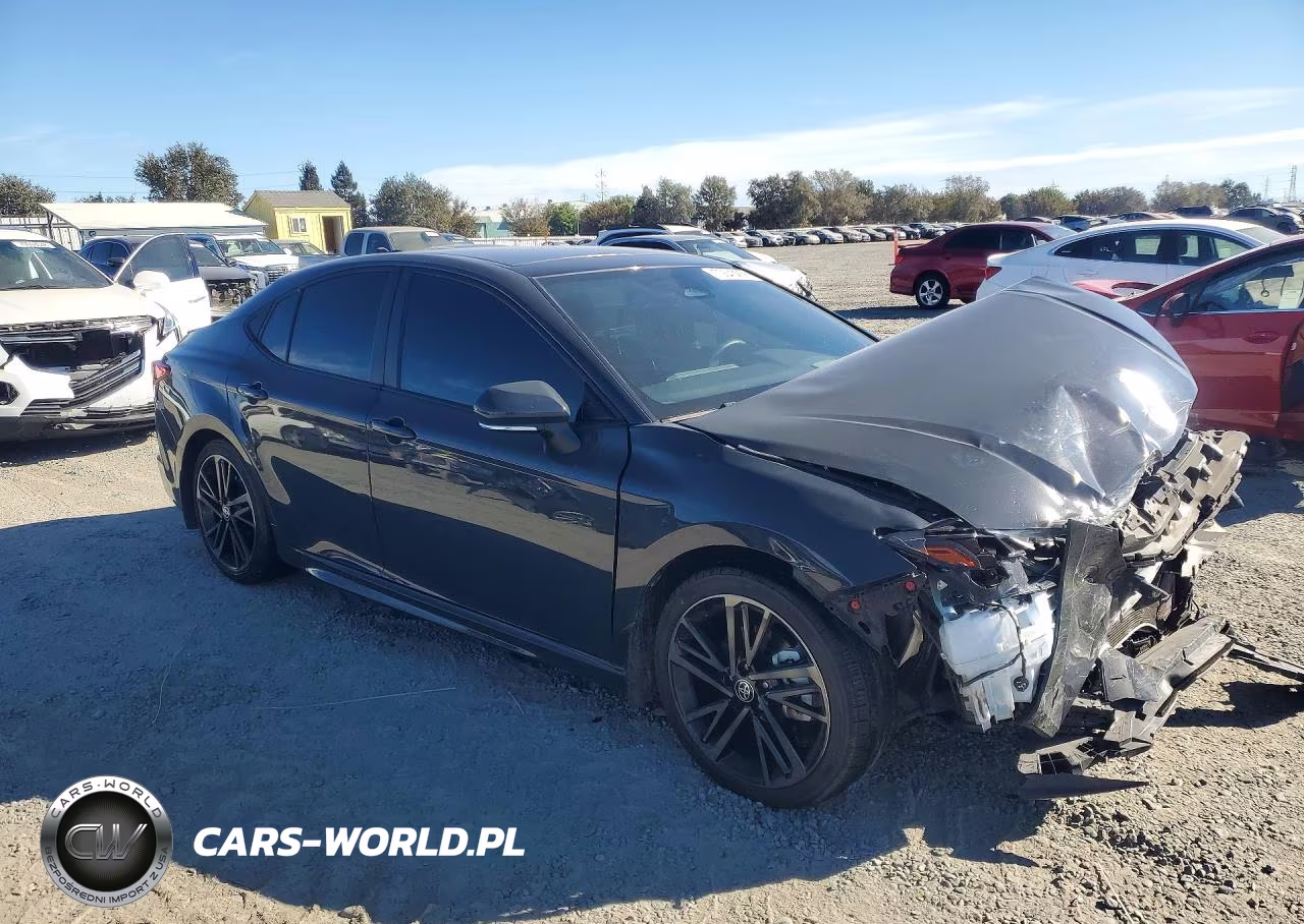 2025 Toyota Camry Xse VIN:4T1DAACK9SU524191 - 4