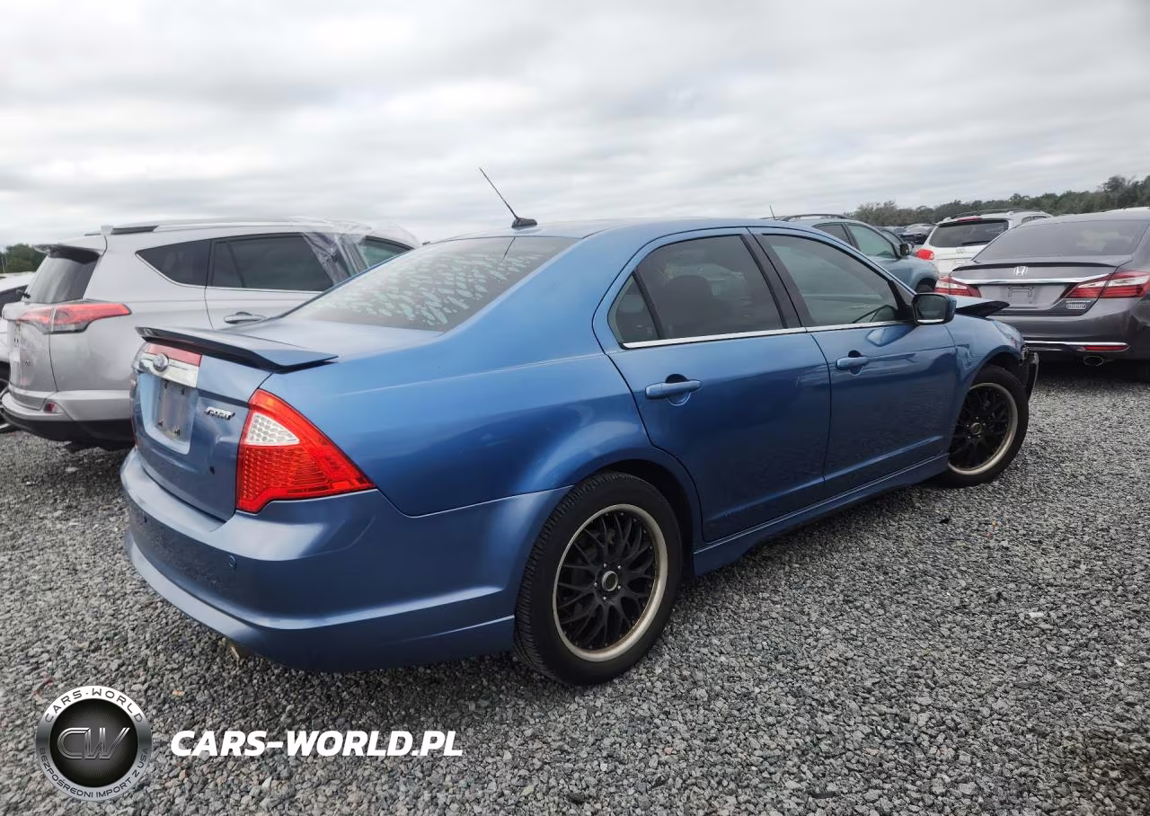 2010 Ford Fusion Sport VIN:3FAHP0KC9AR129643 - 3