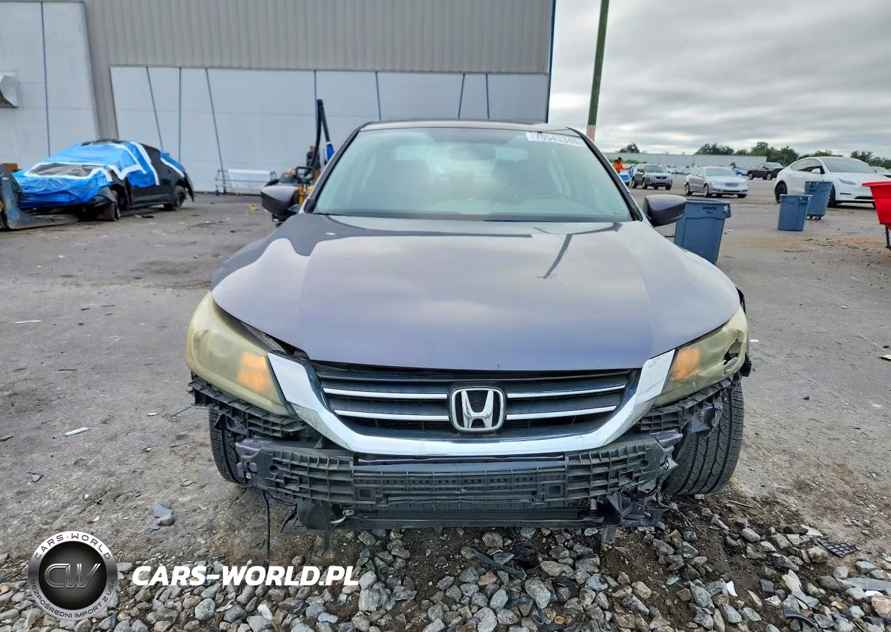 2015 Honda Accord Sport VIN:1HGCR2F53FA271124 - 5