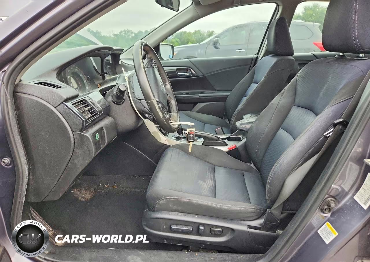2015 Honda Accord Sport VIN:1HGCR2F53FA271124 - 7
