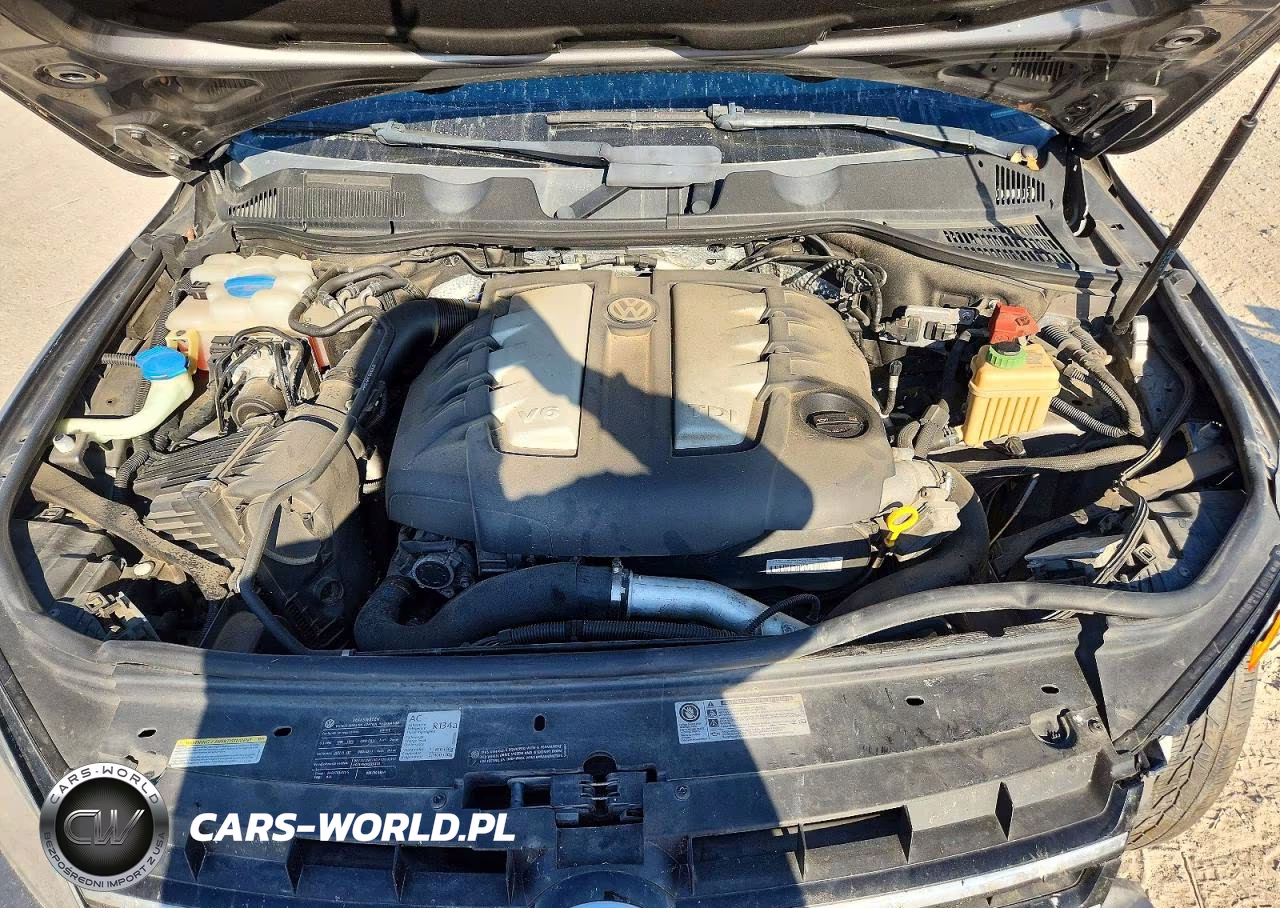2011 Volkswagen Touareg V6 Tdi VIN:WVGFK9BP8BD005019 - 12