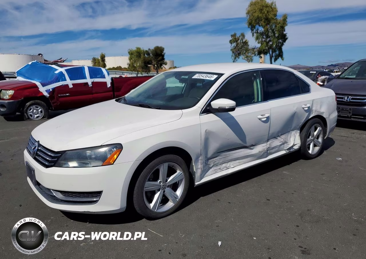 2015 Volkswagen Passat Se VIN:1VWBT7A35FC063603 - 1