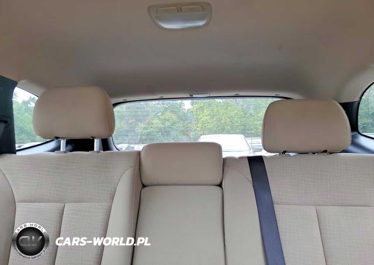 2011 Hyundai Santa Fe Gls VIN:5XYZGDAB0BG001303 - 10